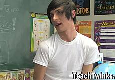 Twinks Aidan Chase And Dayn Murphy Anal Fuck In Classroom