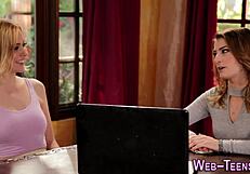 Finger banging the blonde teen 18+ager intensely!