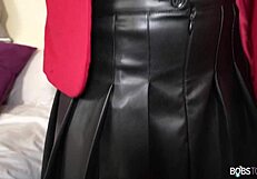 bobstgirls loren shows off amazing ball play skills