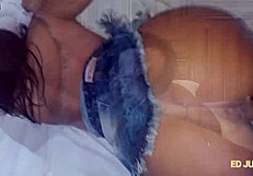 ed junior fucks pamela pantera without removing jeans
