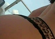 Transa Gostosa Enjoys Hardcore Crossdressing Fun on the Boat