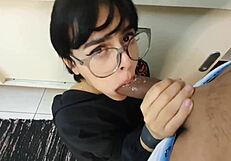 Witch feline enjoys a delicious blowjob