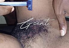 Shaving Vero's juicy pussy for happy ending