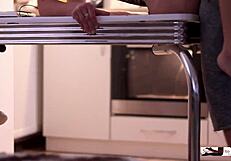 Quick amateur homemade fuck before dinner