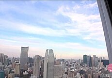 she chatted with me while making sizzling sounds and i got excited with her pretty technique