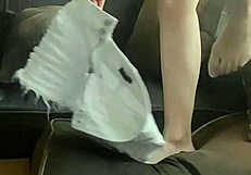 linda masturbates alone moaning 😍