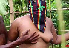 地元の刑務所内で黒人トリオが濡れ濡れでワイルドファック！