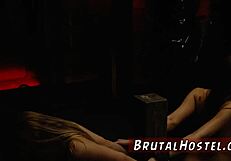 Hot Teen dengan Tete Natural Besar dan Sydney Cole