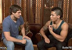 Pria nikah ditusuk keras sama gay dude