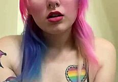 Alice Bangz Cleans Her Bathroom Thoroughly