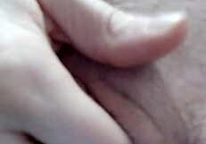 elisha showing off her features