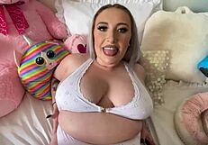 Big booty Harley Jade fucks Joshua Lewis for the first time