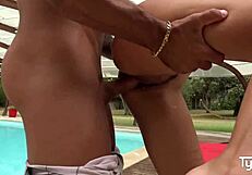 jessy jey teases her bubble butt by the pool