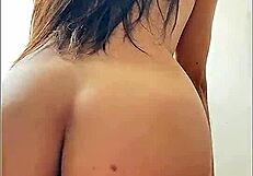 Tremendo Culo de Mexicana Follando Duro en la Oficina