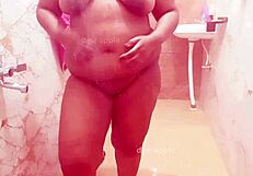 Bihar Chubby Lady Enjoys Bathing