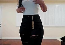 Want to see this sexy big butt Latina?