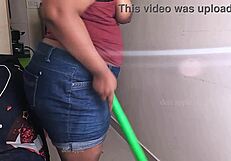 Friend's wife boldly engages in horny sex call