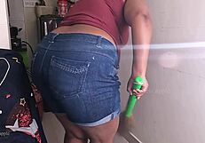 Friend's wife boldly engages in horny sex call