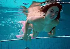 Liza Bubarek Hot Underwater Bathing In Bikini