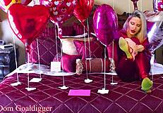 Petite feet and dirty shoes: A Valentine's day delight