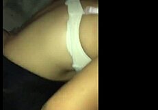 Mi hermanastra se agacha y le veo su rico culo bajo la falda luego me la mama en la calle