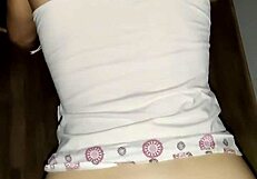 I Want You To Fuck My Petite Hairy Pussy