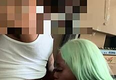 Neighbor helps with move, pays with deepthroat facial