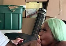 Neighbor helps with move, pays with deepthroat facial