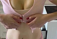 Cute Girl Rides Anal Dildo Hard - Maiskii Wow!