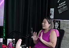 Luciana Kai reaches orgasm from clit play!