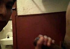 mamando verga de chacal.