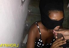 Negão Pirocudo Fudendo Vizinha em Prédio em Obra no Último Andar