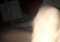 se masturba a media noche casero gay