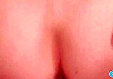 Petite intello à lunettes se fait défoncer après les cours.