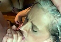 i love when my girlfriend sucks my dick