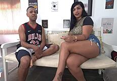 Pornstar couldn't hold back and orgasmed in pussy eater's mouth