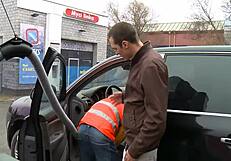 同性帅哥在淫荡比赛中狂舔后门