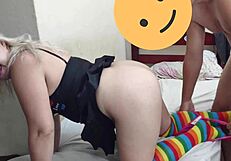 menina pega no flagra com anal e blowjob