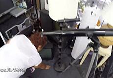 Horny Guy Banging Real Amateur Girls