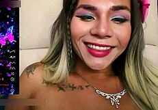 Watch my latina ass in lingerie webcam show