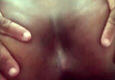 montei em cima do neg�o bombado da academia e soquei a pica at� o talo, orgasm came hard