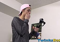 Twinks casey xandee and cole patrick intensely bareback at home