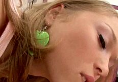 Brazilian Novinhas Feel Intense Arousal