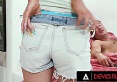 Reese Robbins Takes Stepdaddy's Cock Deep in Ass!