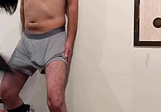 Wow! Sadistic Woman Punches and Slaps M Guy's Sensitive Spot Hard!