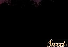 Is This Taboo Teen Getting Doggy Styled Outdoors?