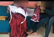 Did Padosi trick Suman Bhabhi with a parcel to bang her hard?