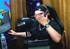 Flora Vip Got So Comfortable She Showed Tits Ruan Showed Cock - Podcast Pupum No Barraco