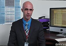 Manager Demands Intense Gay Pleasures