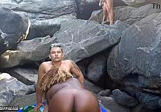 Amateur babe gets banged after giving her car a ride